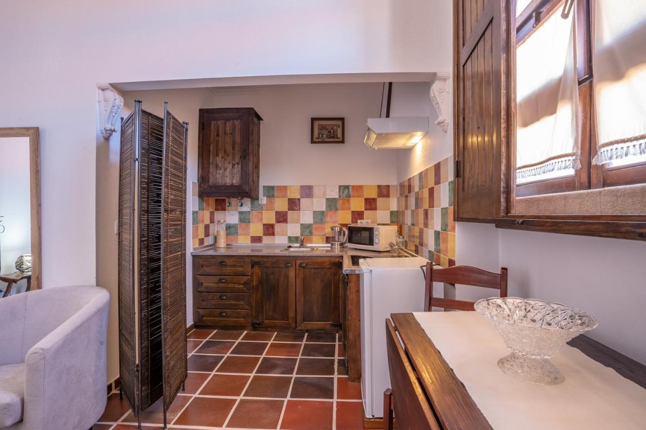 Escola Do Fado Bed and Breakfast Vila Fernando  Eksteriør billede